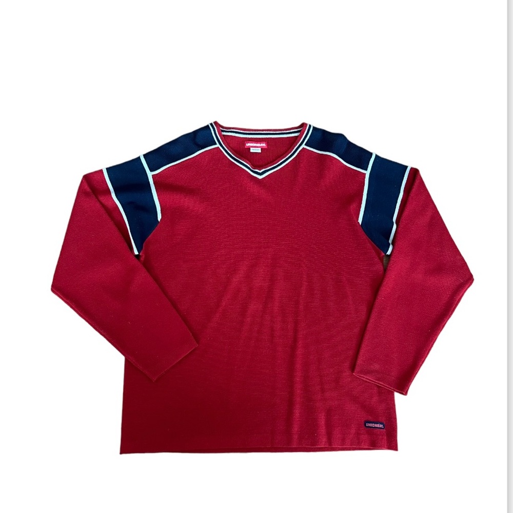 Men’s UnionBay brick red v neck sweater. Size XL
